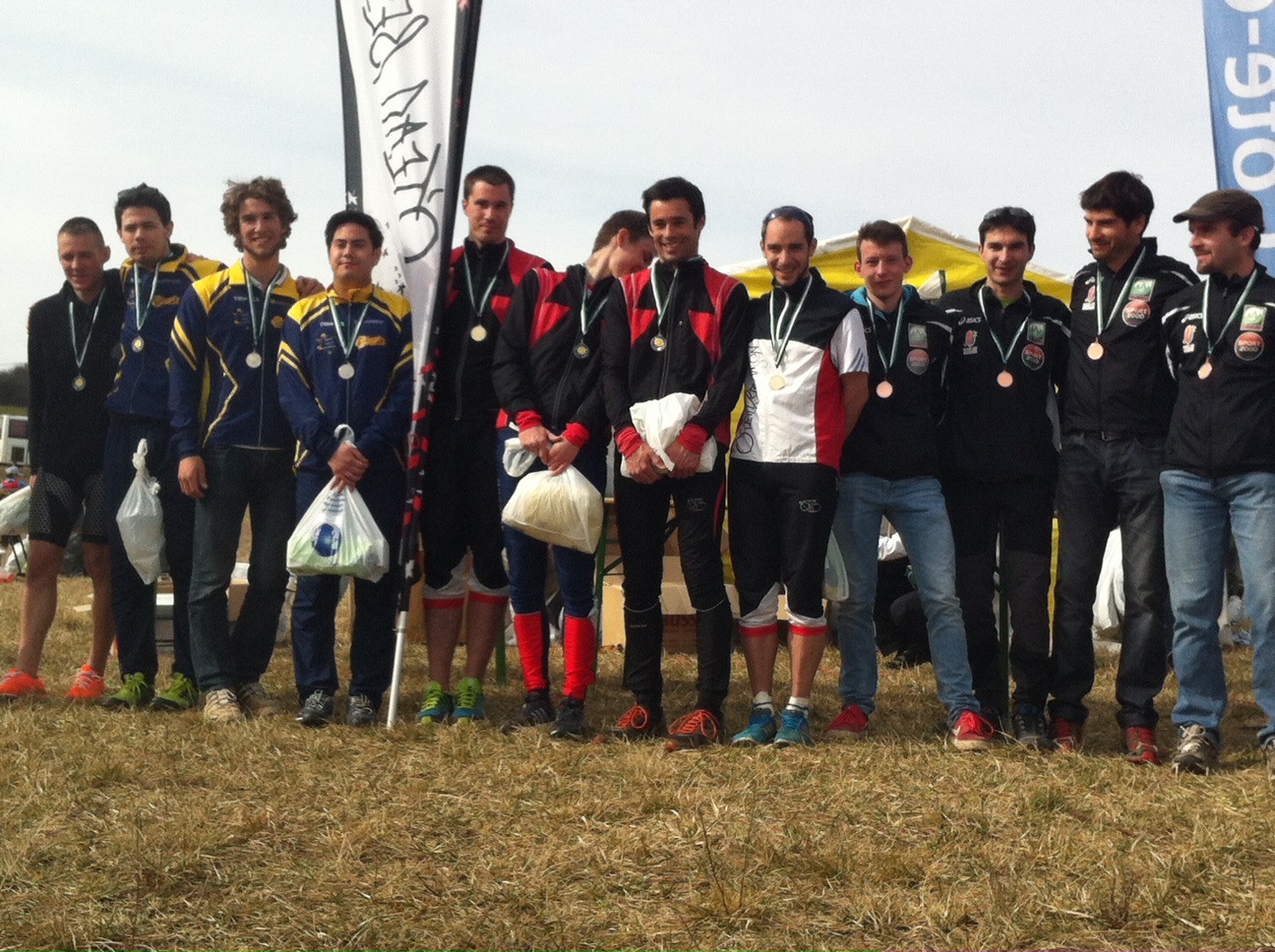 Podium relais hommes championnat nord est 2015