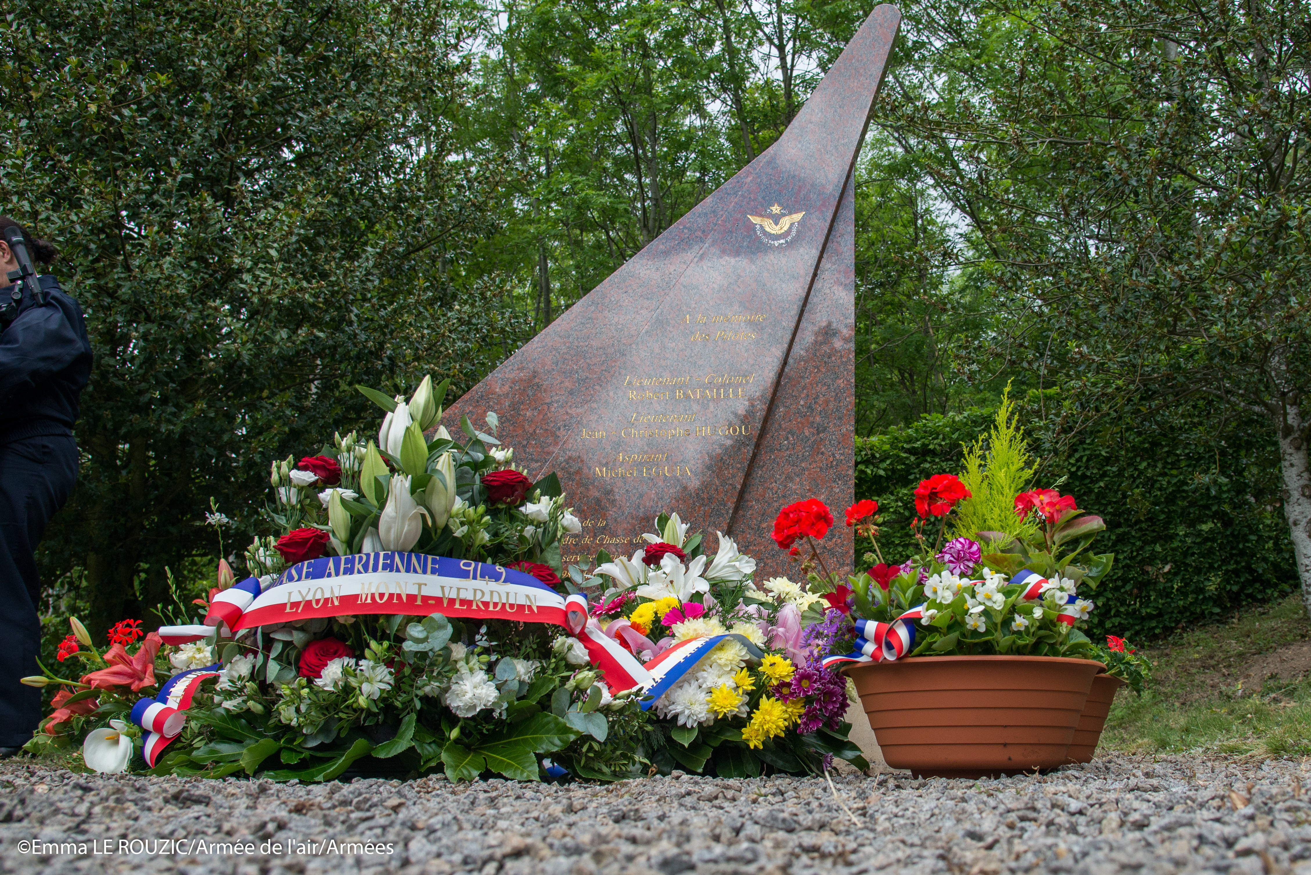 2019 a942 069 e 001 066