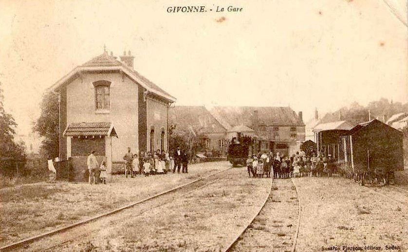 La-gare-de-Givonne