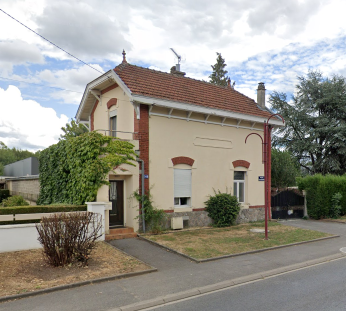 La-gare-de-Bazeilles-de-nos-jours