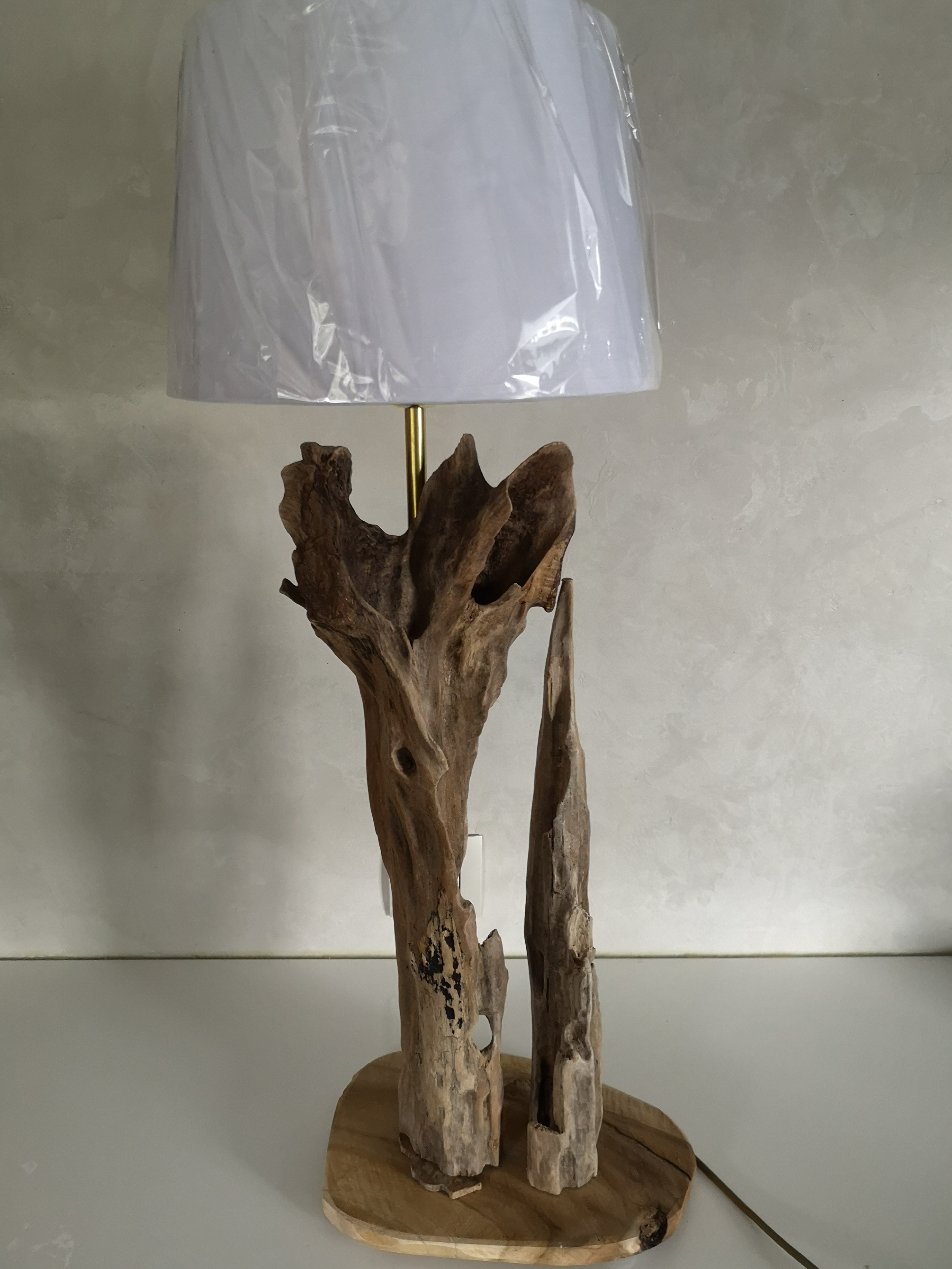 REF 2102 85€