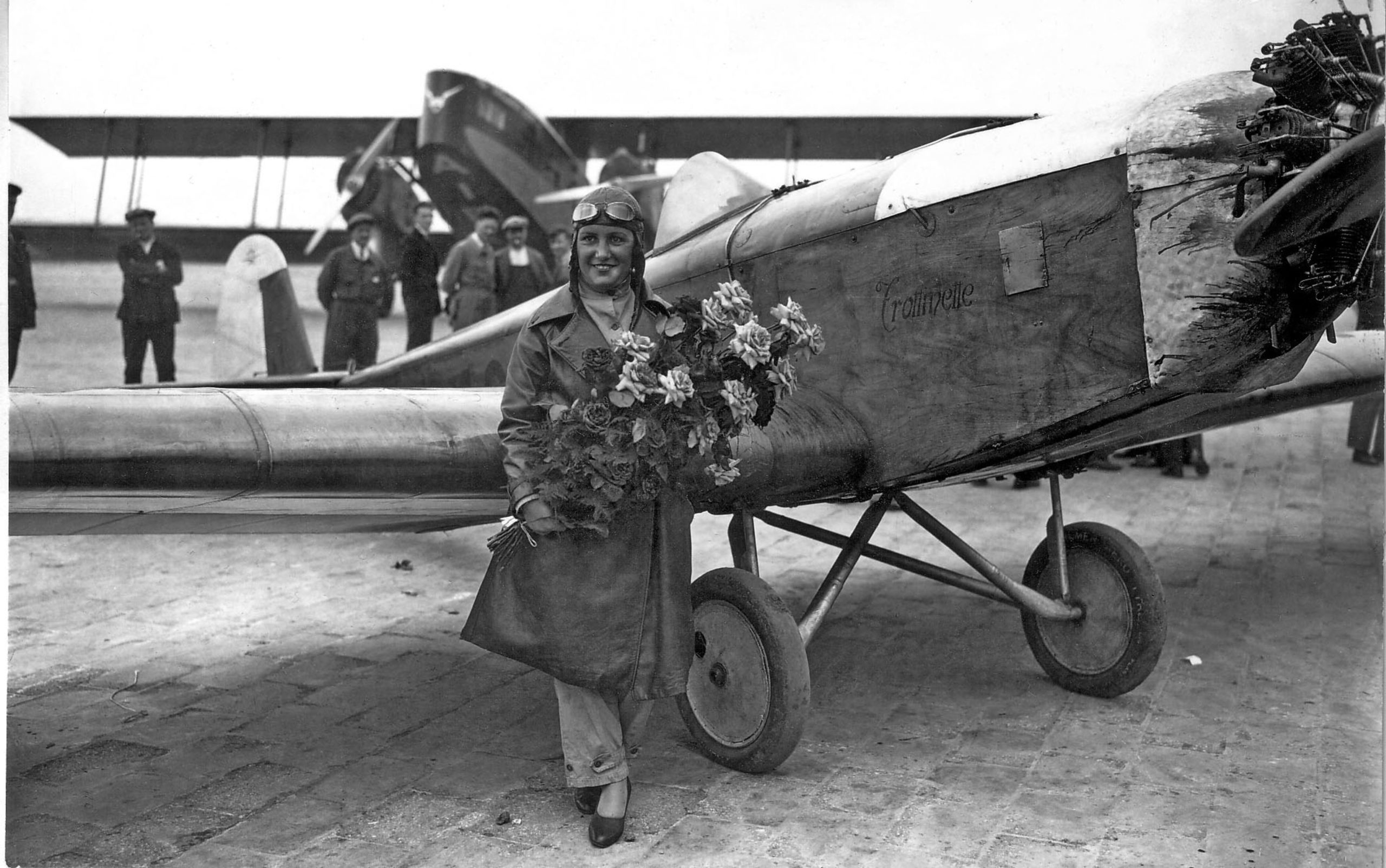 1930 Maryse BastiC3A9 Klemm Trotinette-7946336-scaled