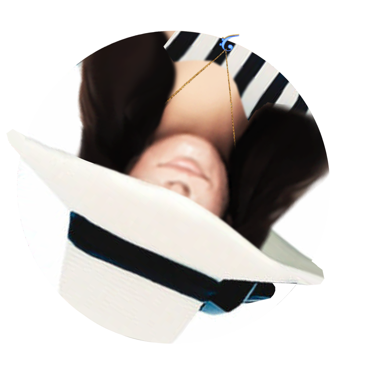 -00-logo-tenebrae-et-chapeau-a-l-envers