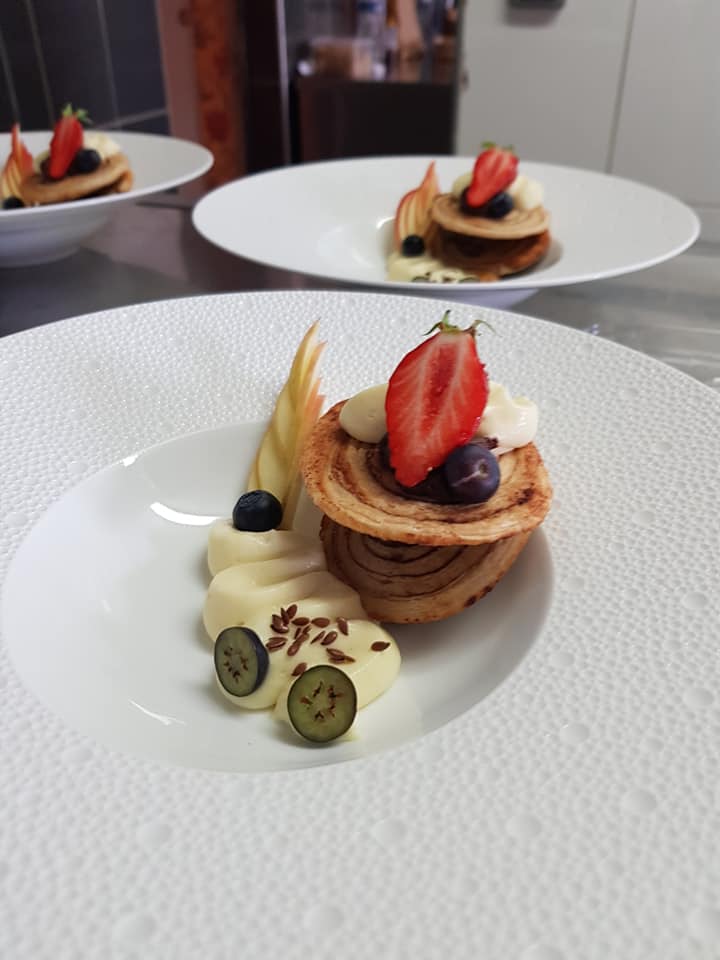 142718008 103172061786858 1633068885614095511 n