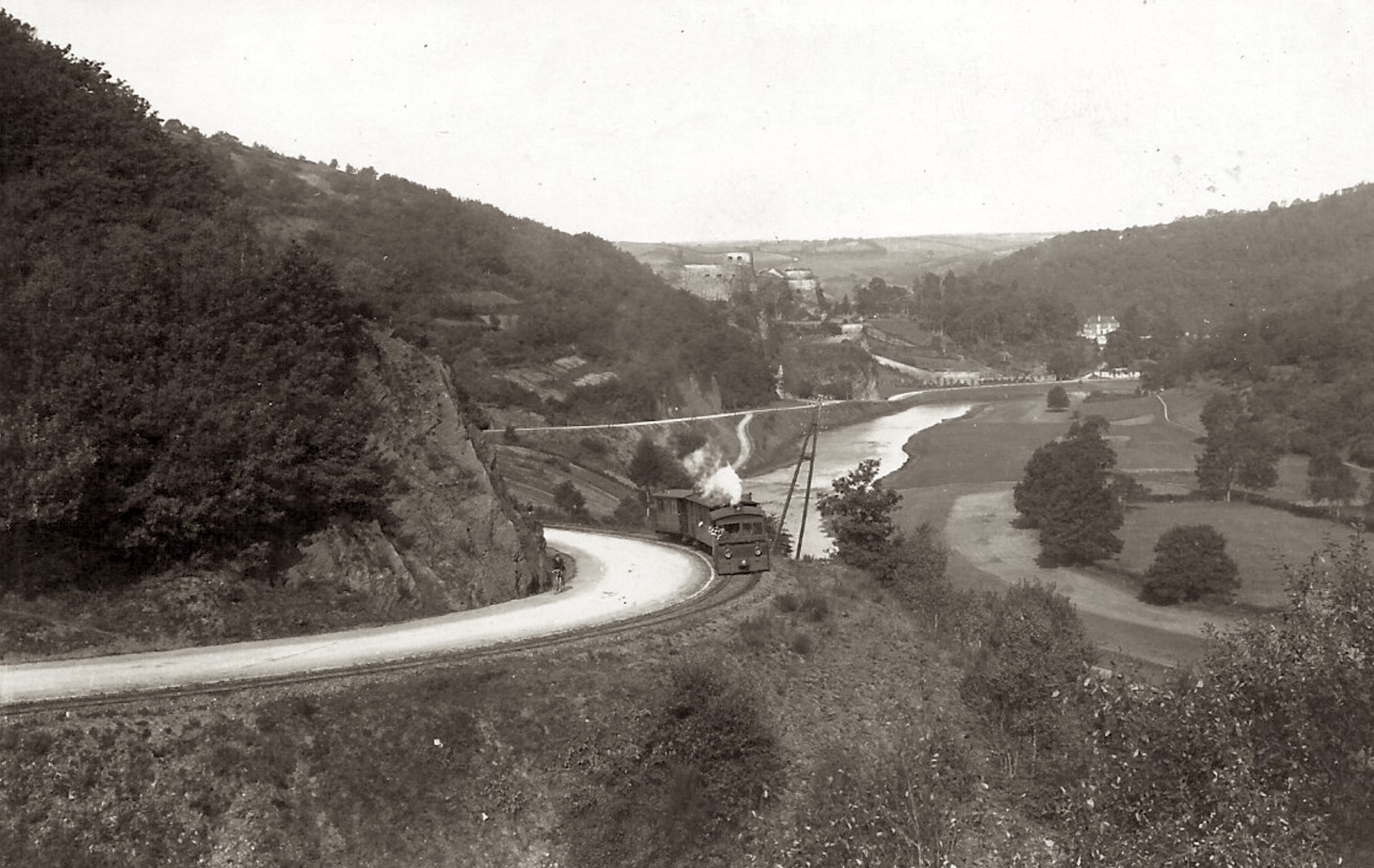 Bouillon-route-de-corbion4