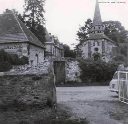 1970 chateau et chapelle