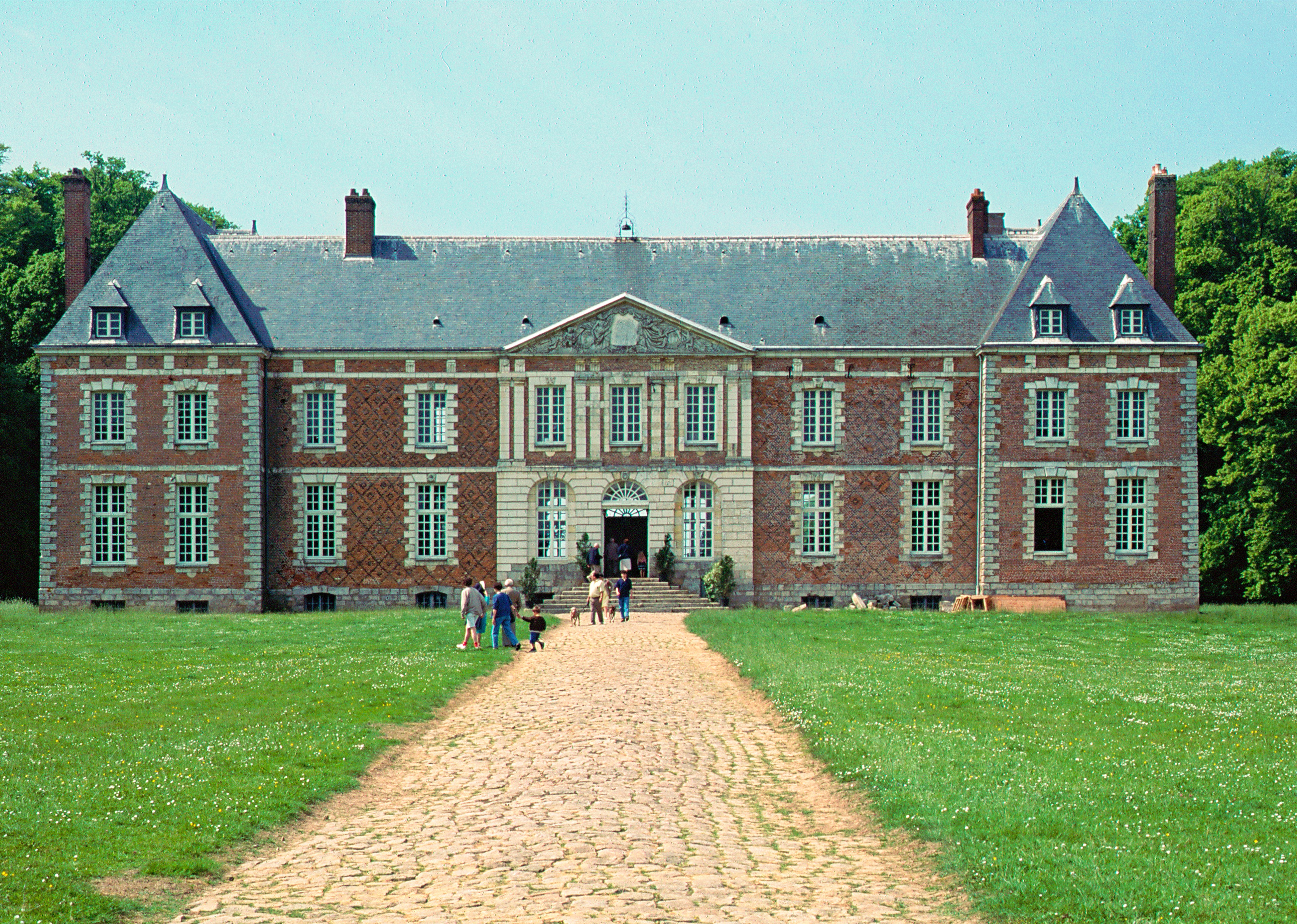 Chateau-du-Bosmelet-Auffay-facade