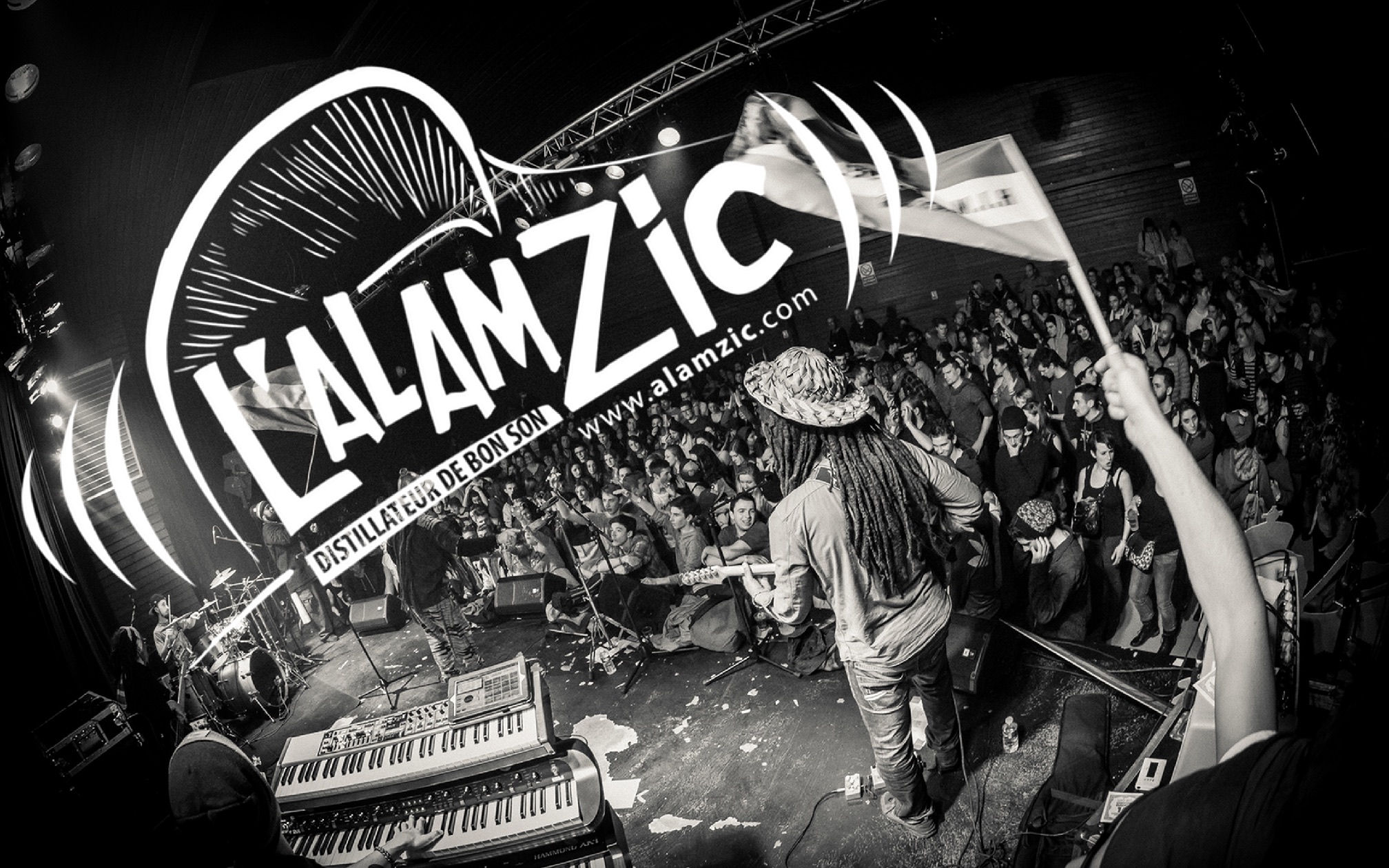 Wallpaper-Alamzic-1