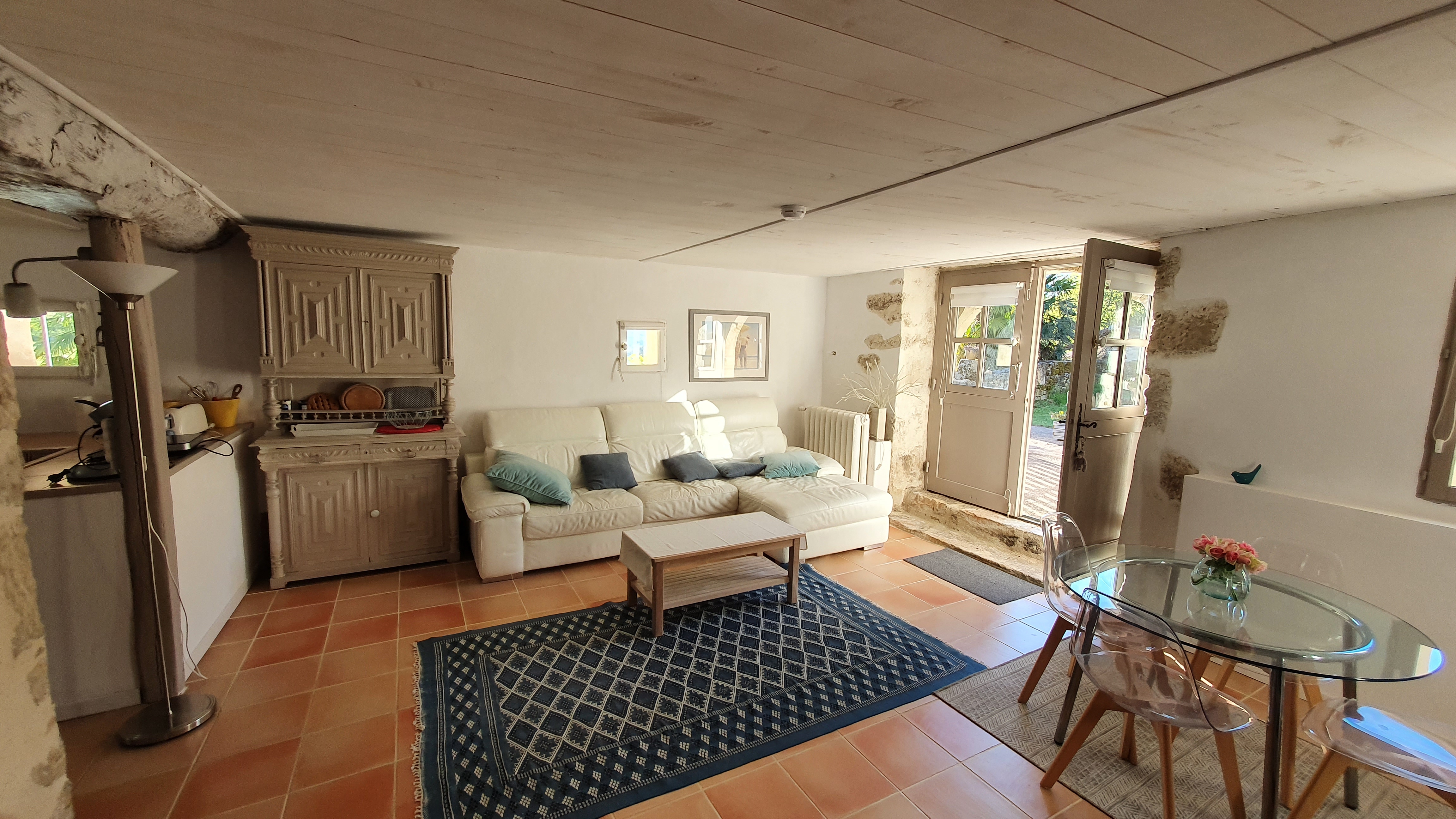 séjour avec coin repas