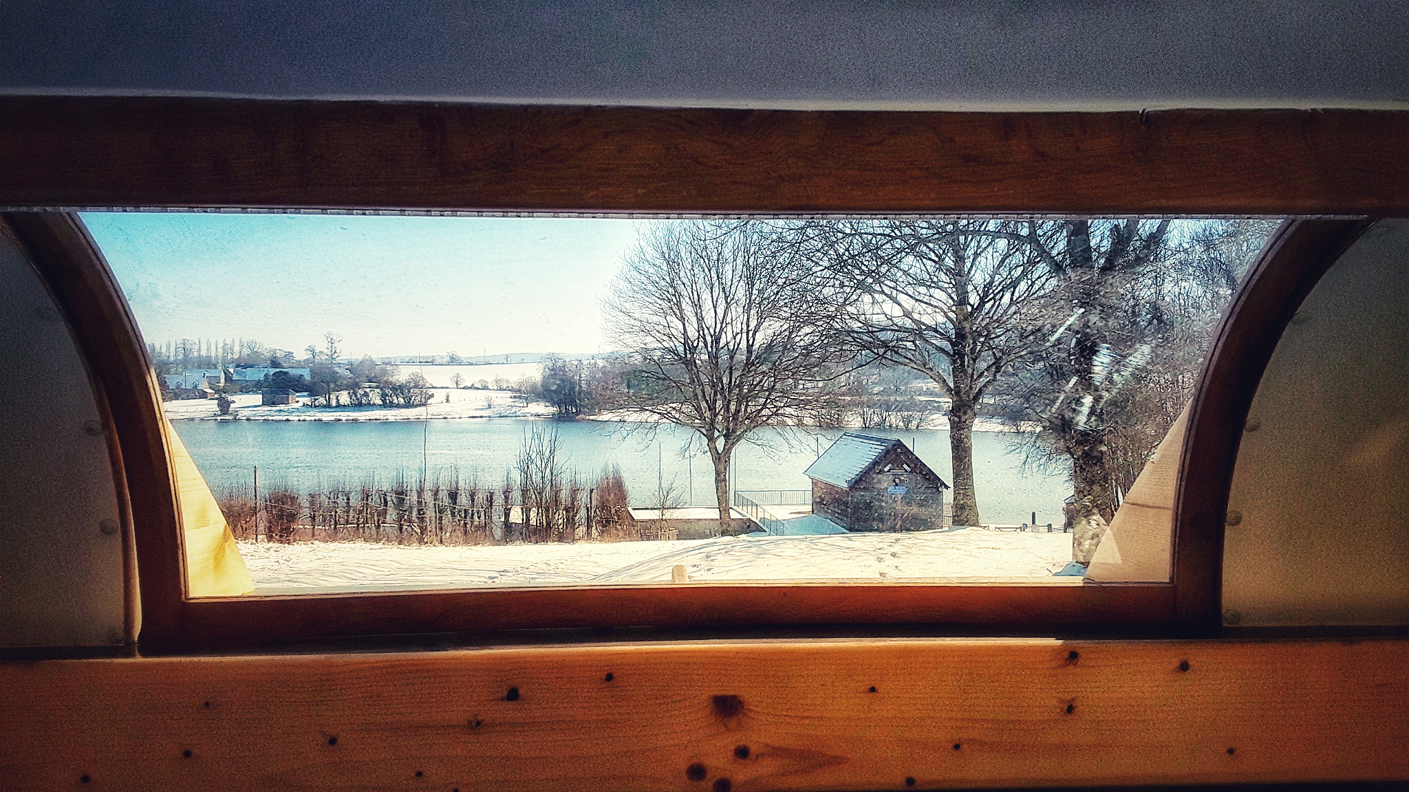 Teardrop
Mini Caravane
Neige