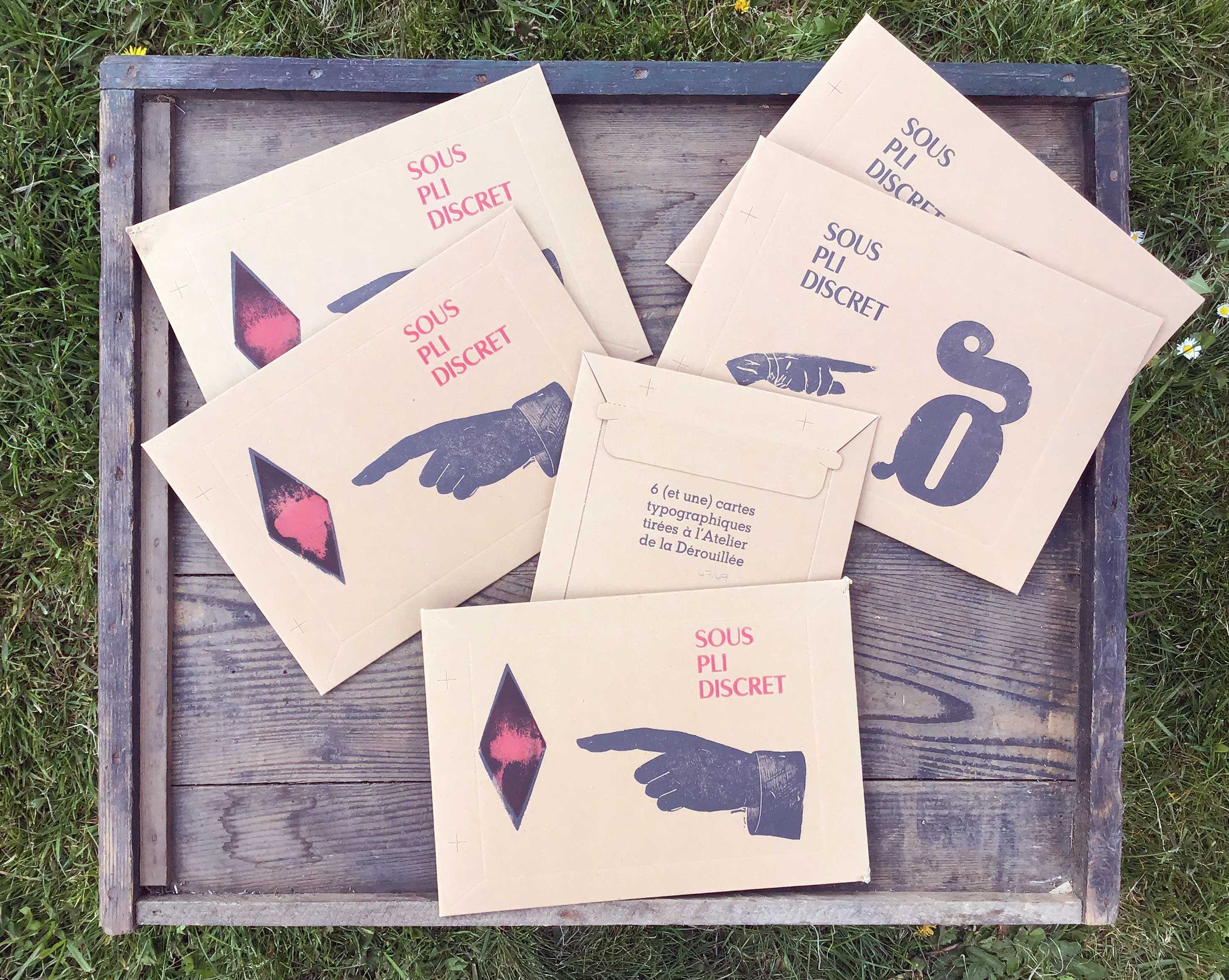 Impression sur enveloppe Kraft, clichés cuivre et bois, caractères bois et au plomb
(à l'intérieur, 6 cartes typornographiques)