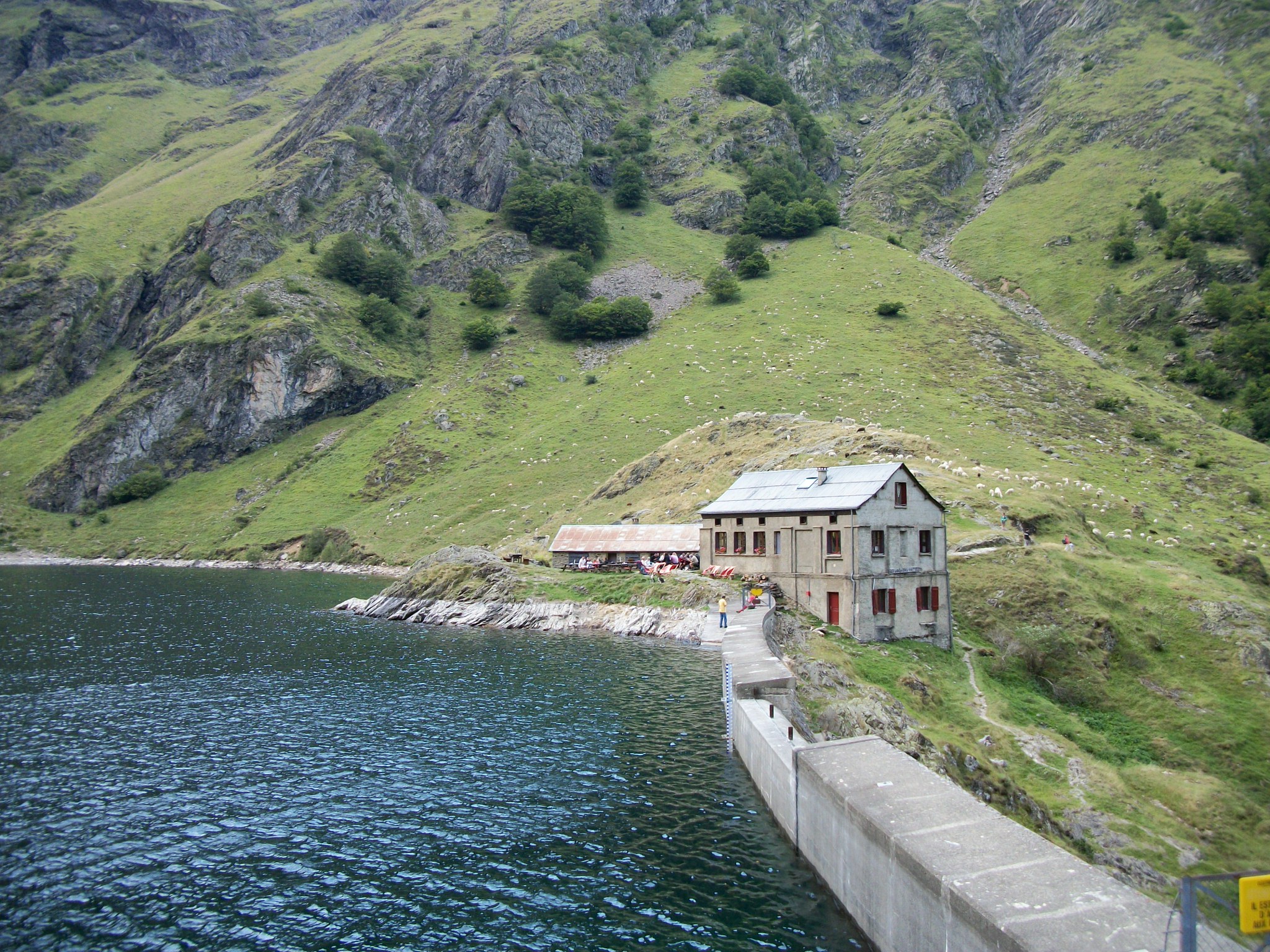 Lac d oo refuge