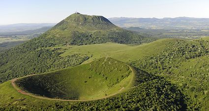 Puy de dome et puy de pariou