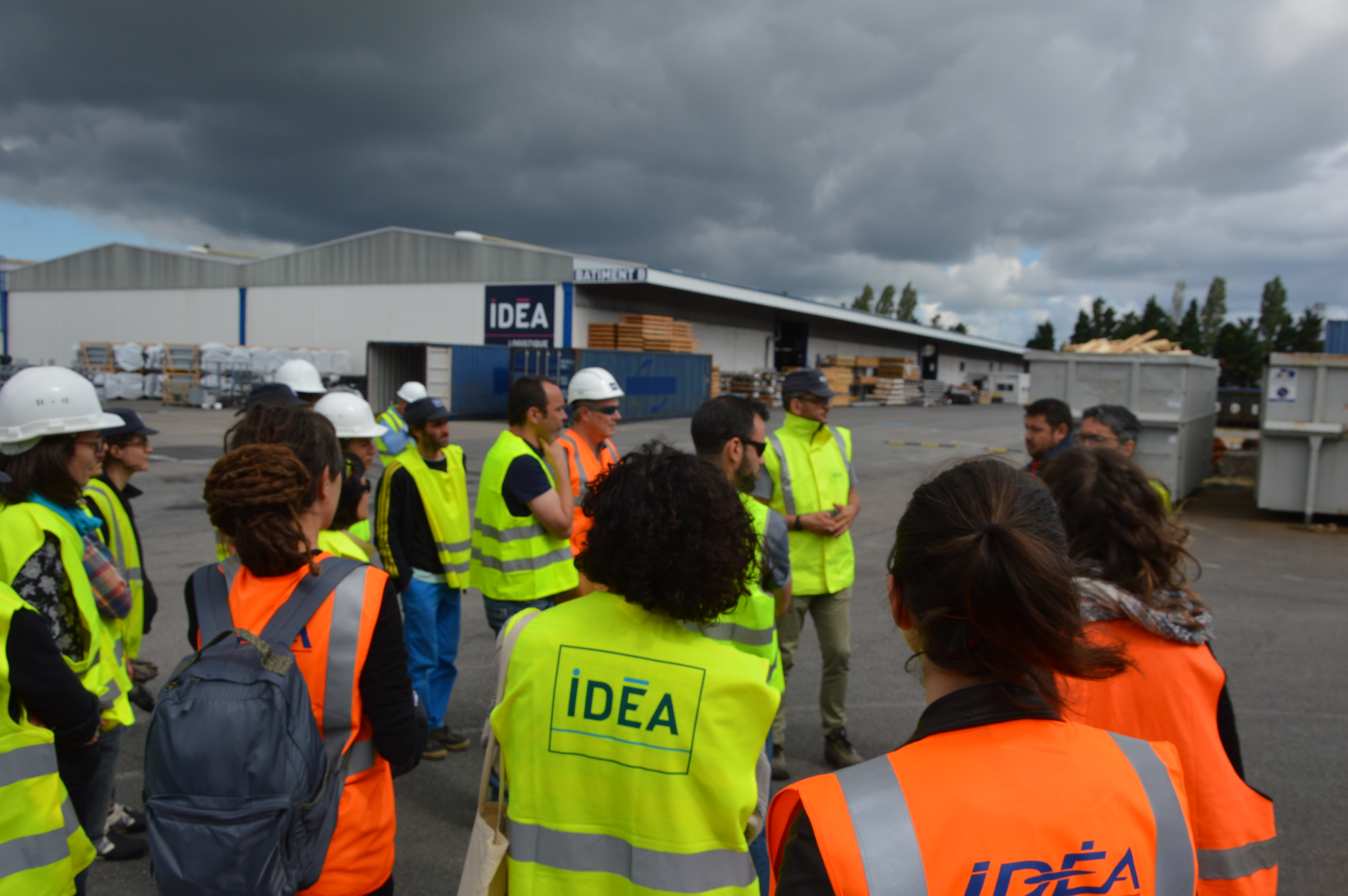 D'un chantier mutualisé à une offre clé en main pour tous les acteurs du secteur de la construction et de la rénovation !
Une proposition d'Idea groupe, Échobat et Lieux communs.   