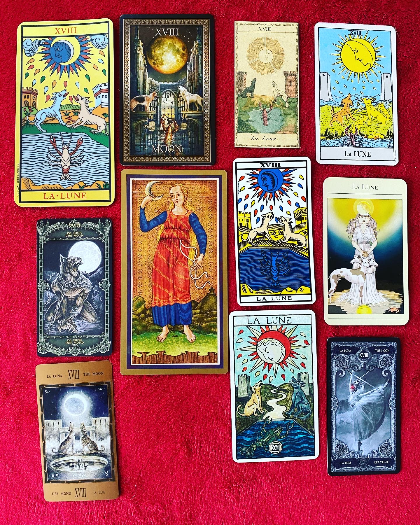 Tarot de Marseille - les luminaires: la Lune