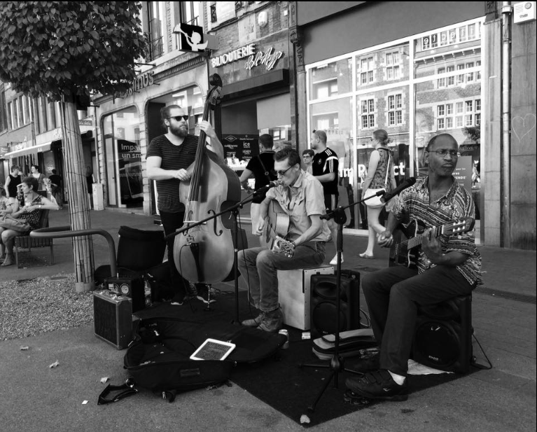 Street namur a 3