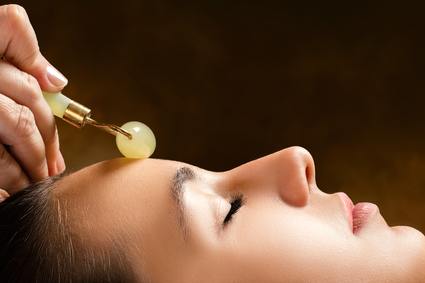 Massage facial rouleau jade