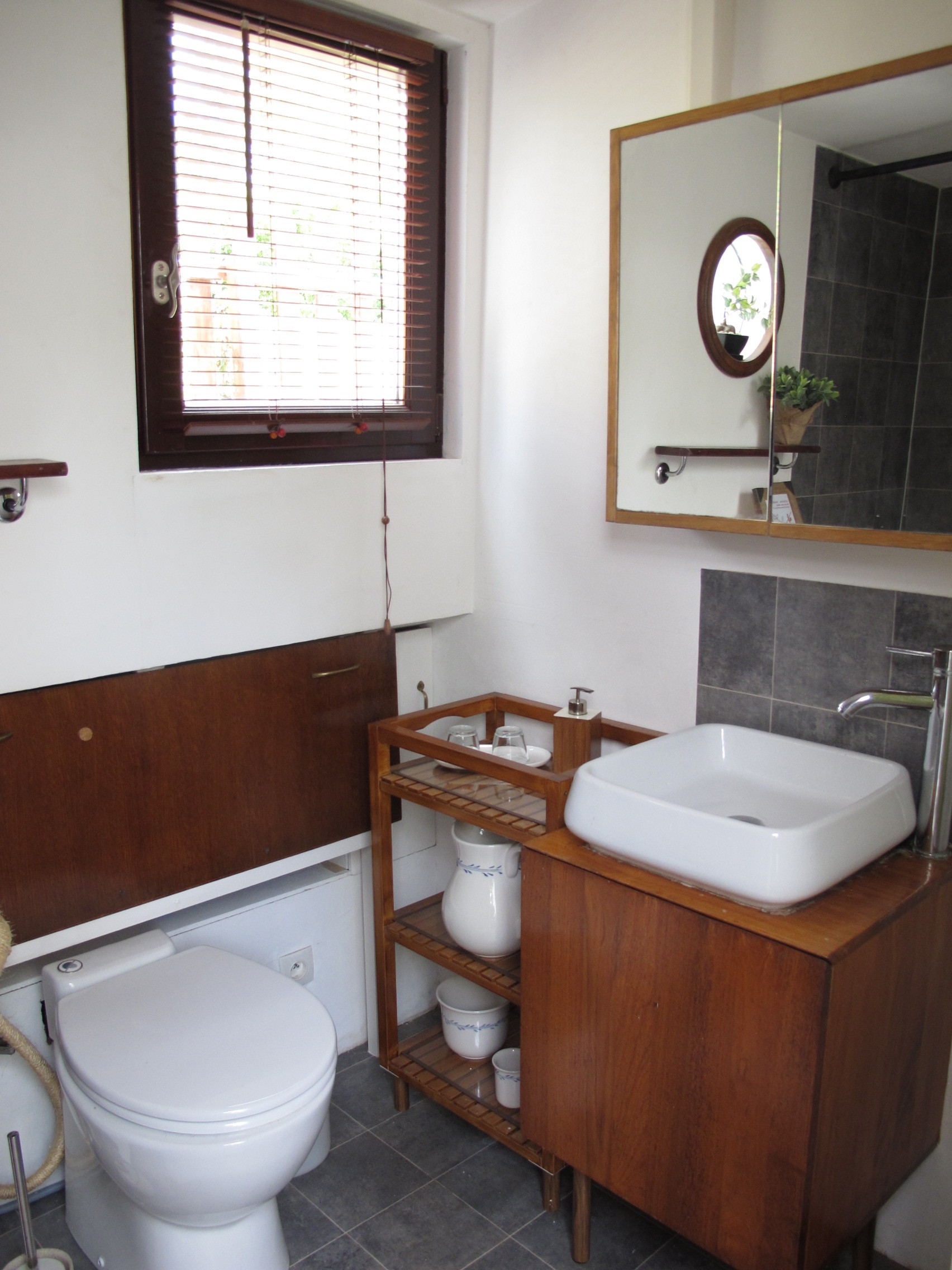 Toilettes 1