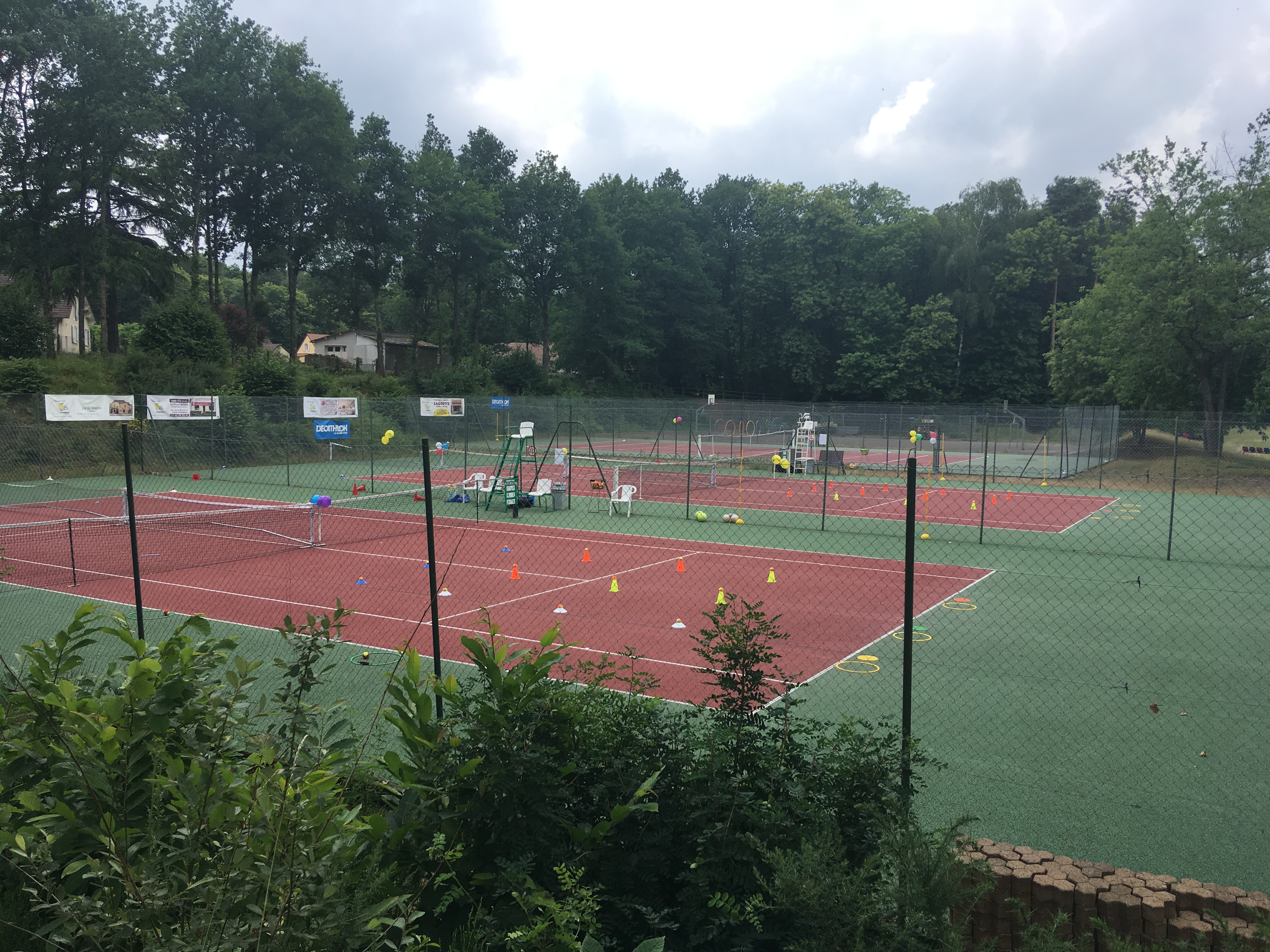 terrain de tennis