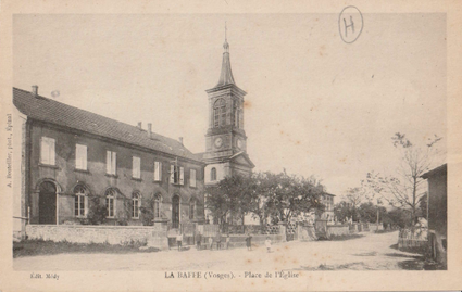 La baffe place de l eglise