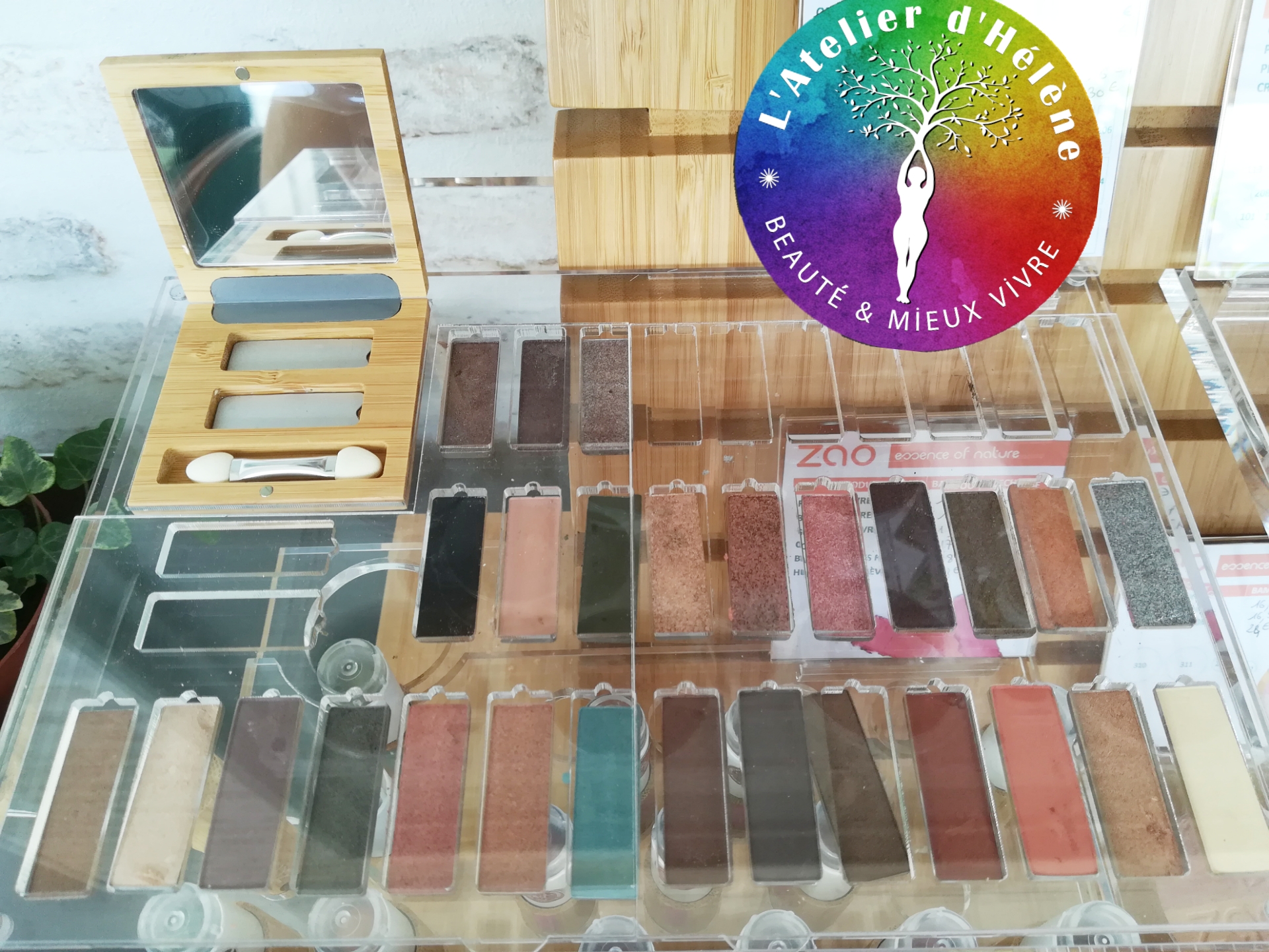 Zao bambou box ombres a paupieres rectangle