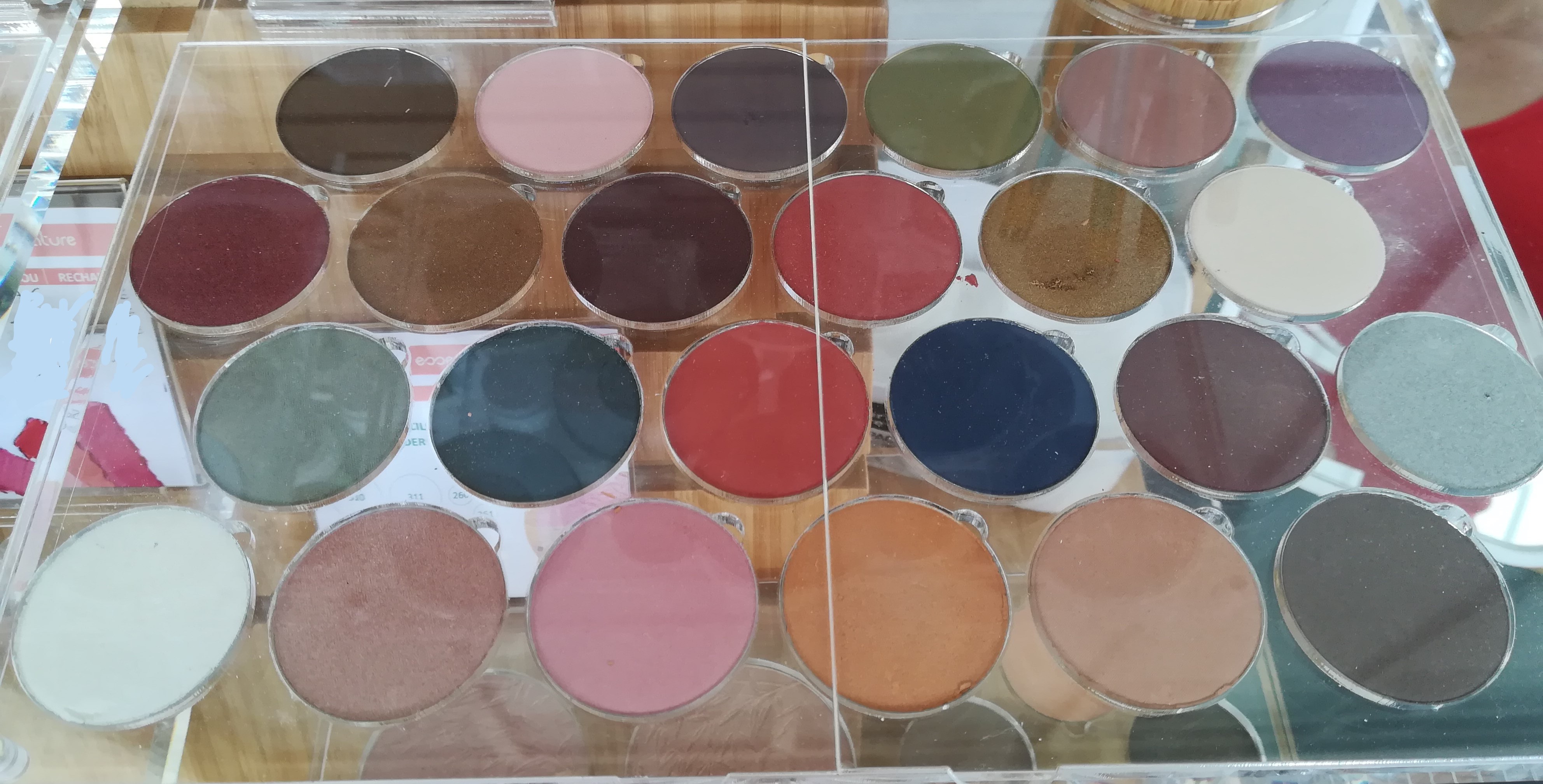 Zao ombres a paupieres rondes