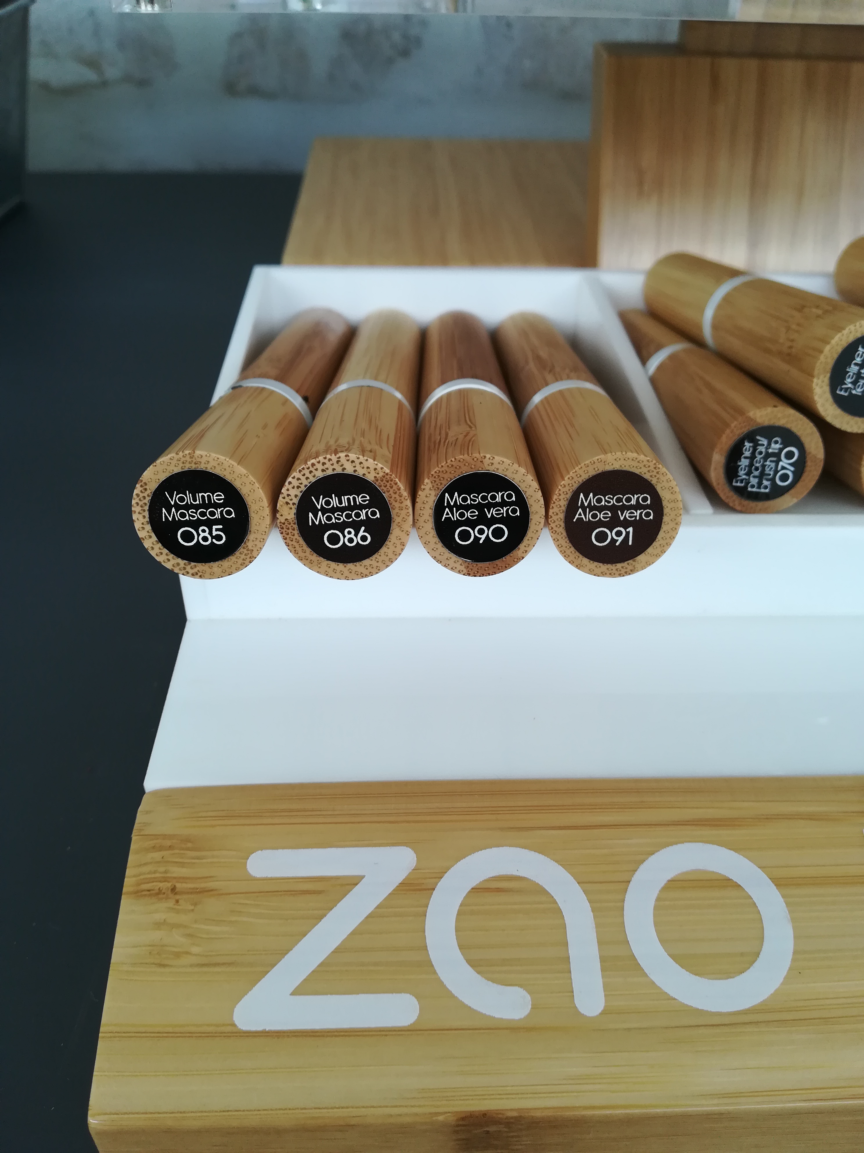 Zao volume mascara