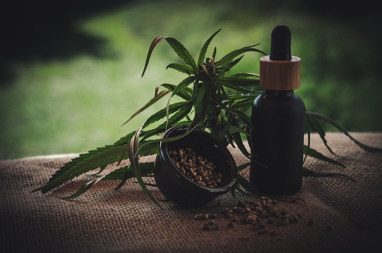 Massage au CBD: relaxation et soulagement des douleurs quotidiennes