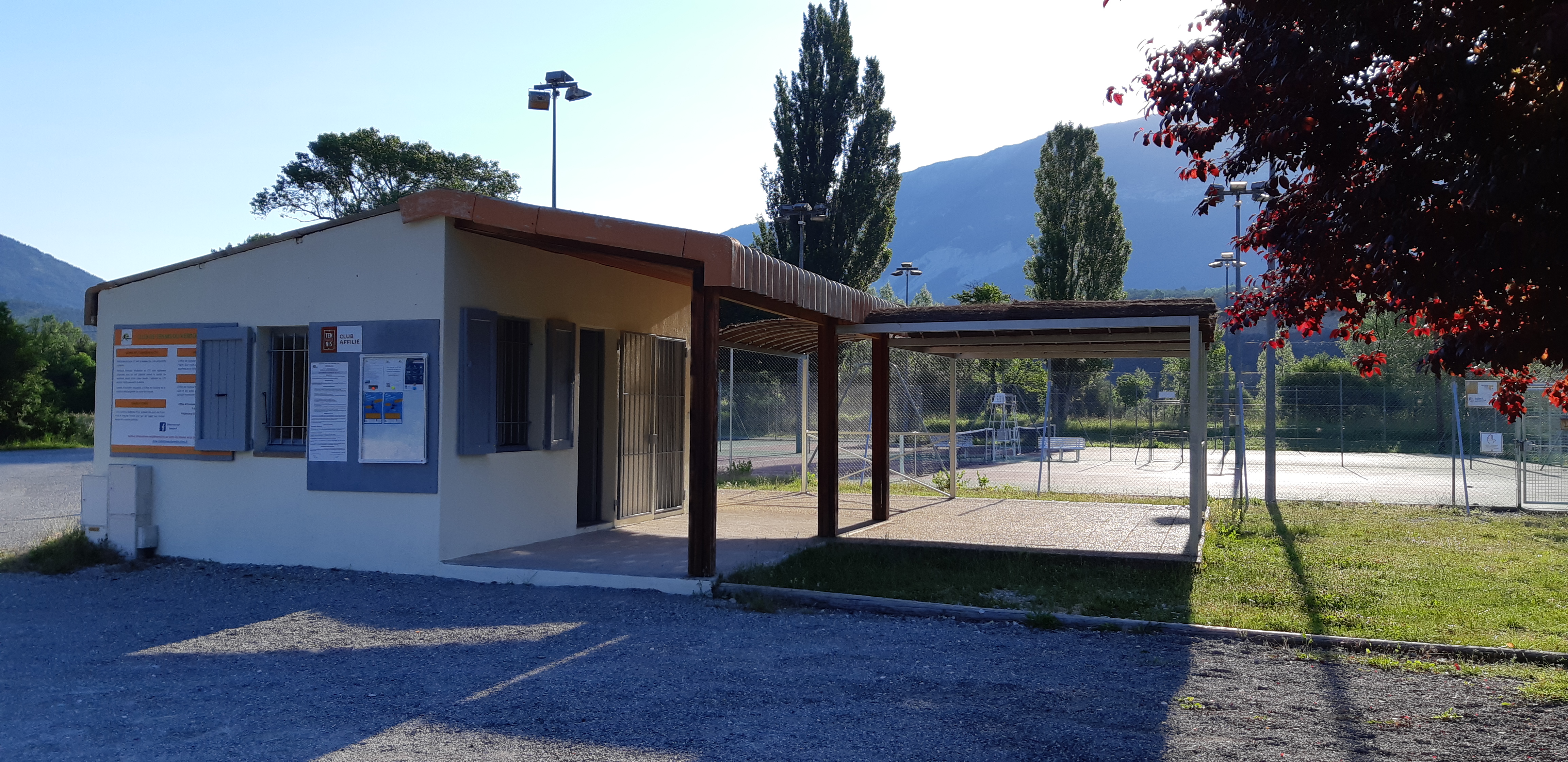 Club-House-1