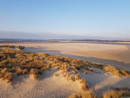 Le touquet paris plage c est aussi son paysage de dunes au couche du soleil 1583408760