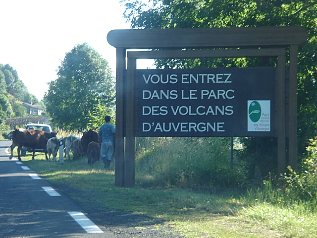 Entree parc des volcans d-Auvergne