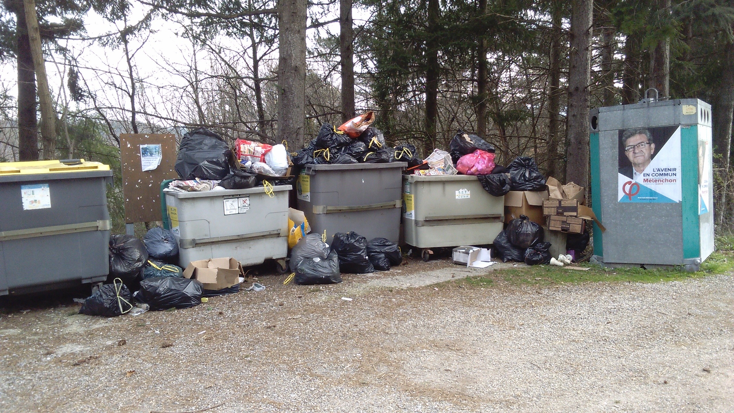 TRI DES DÉCHETS ♻️