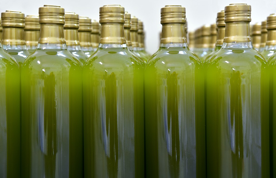 Bottles-3803255 960 720