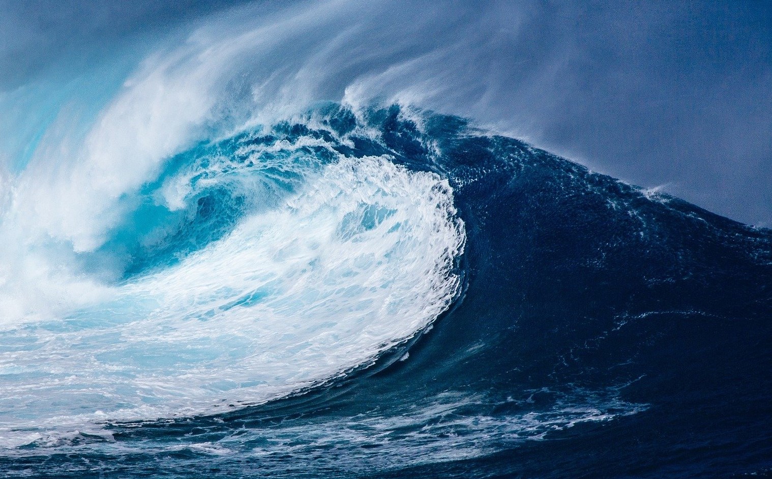 Wave-1913559 1920-cropped