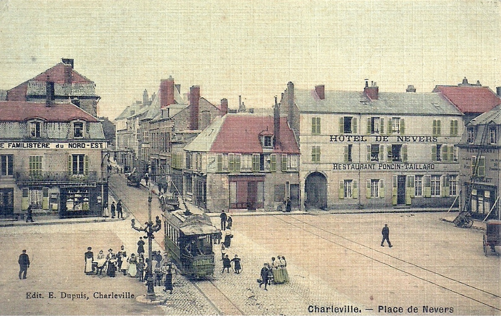Place de nevers2