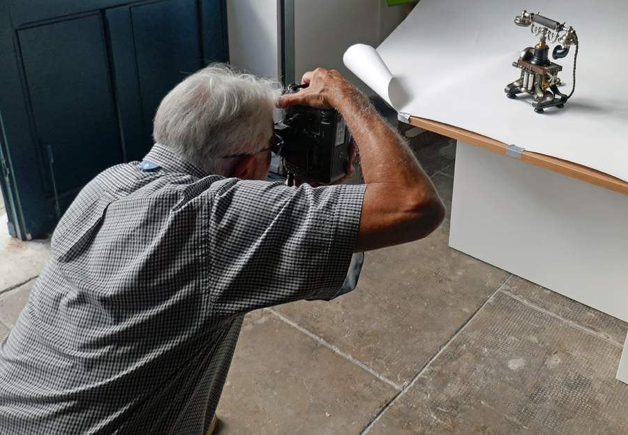 Séance photos au Musée du Téléphone de Narbonne.