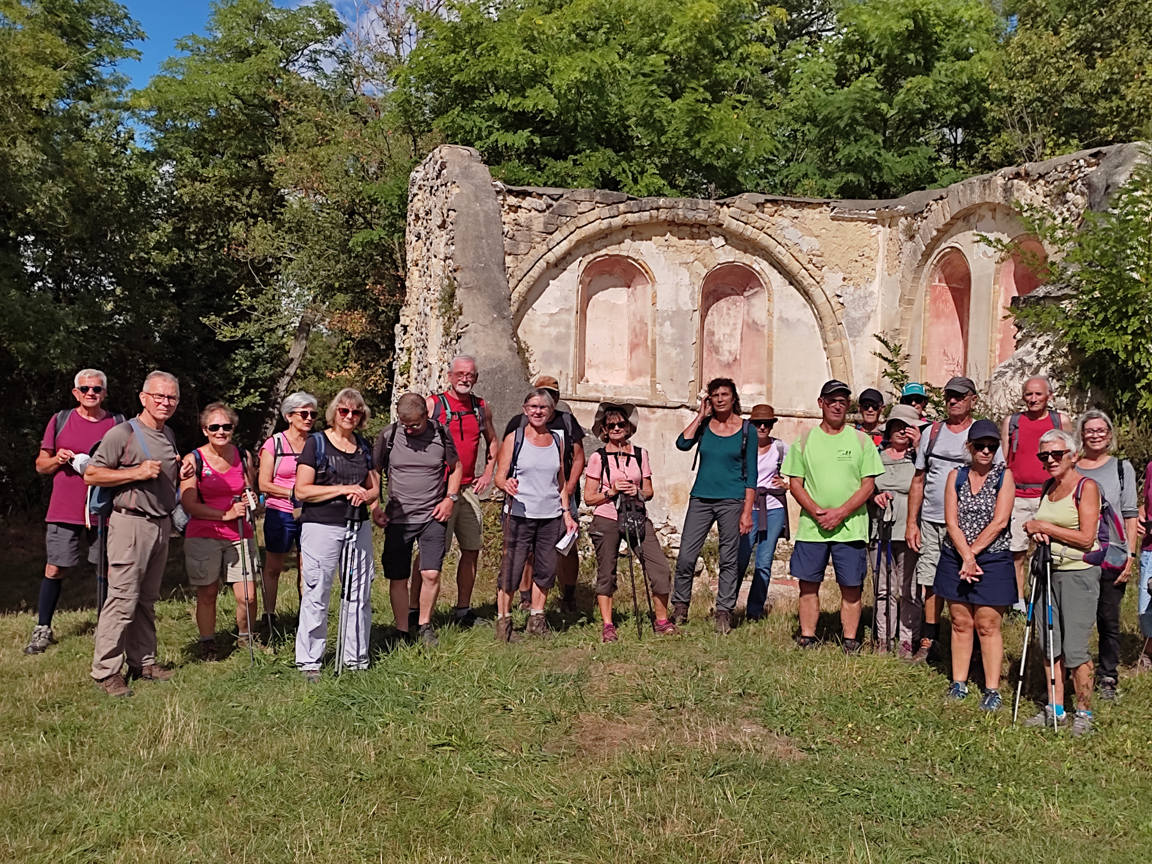 Sortie hebdo senneville 09 09 2021 2 ruines chapelle