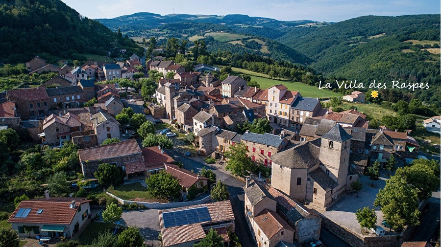 Viala du tarn le bourg photo renne pierre delorme