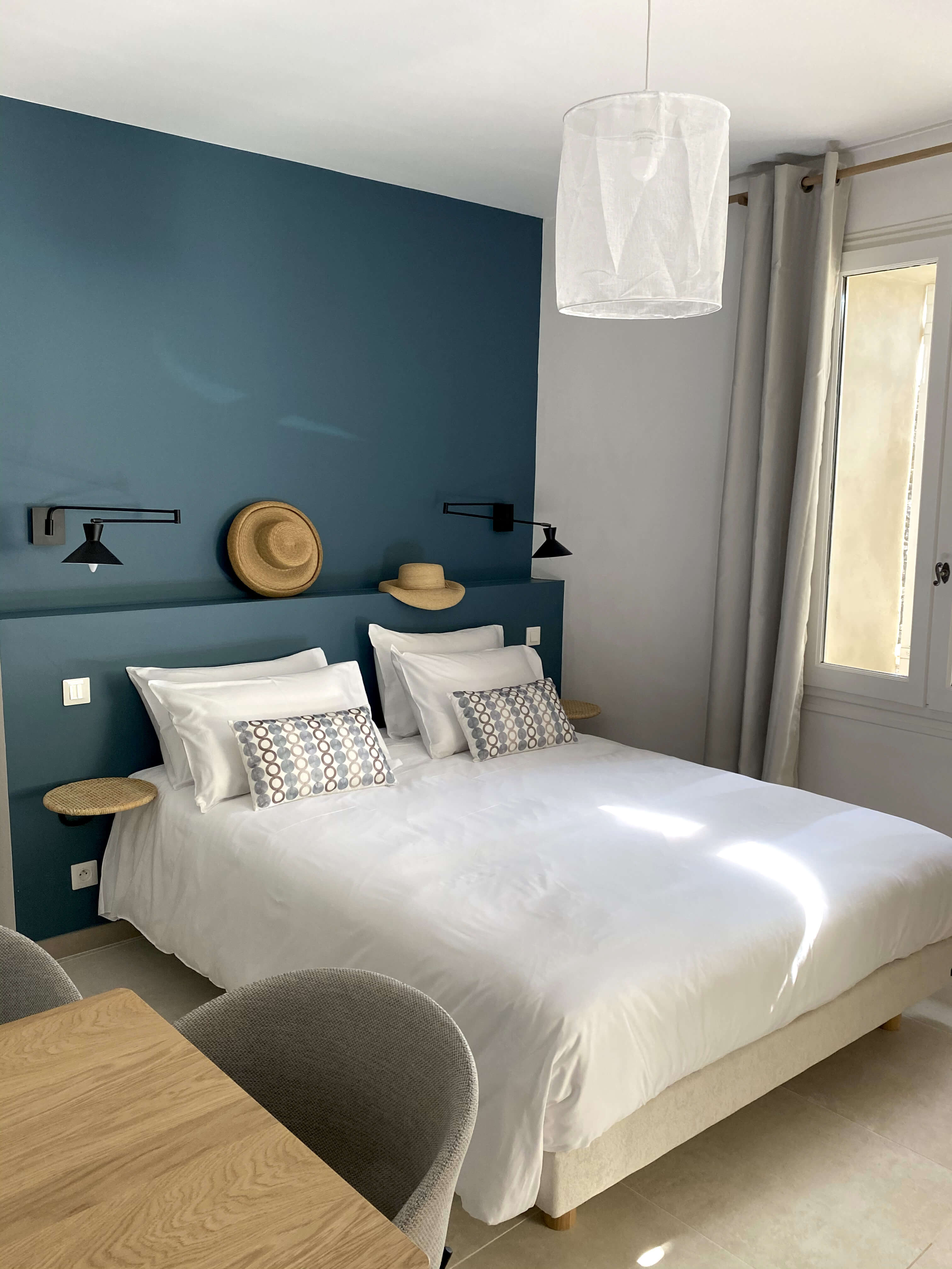 Chambre-le-pont-maison-vendangeurs-martignargues
