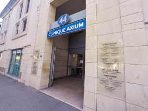 Axium