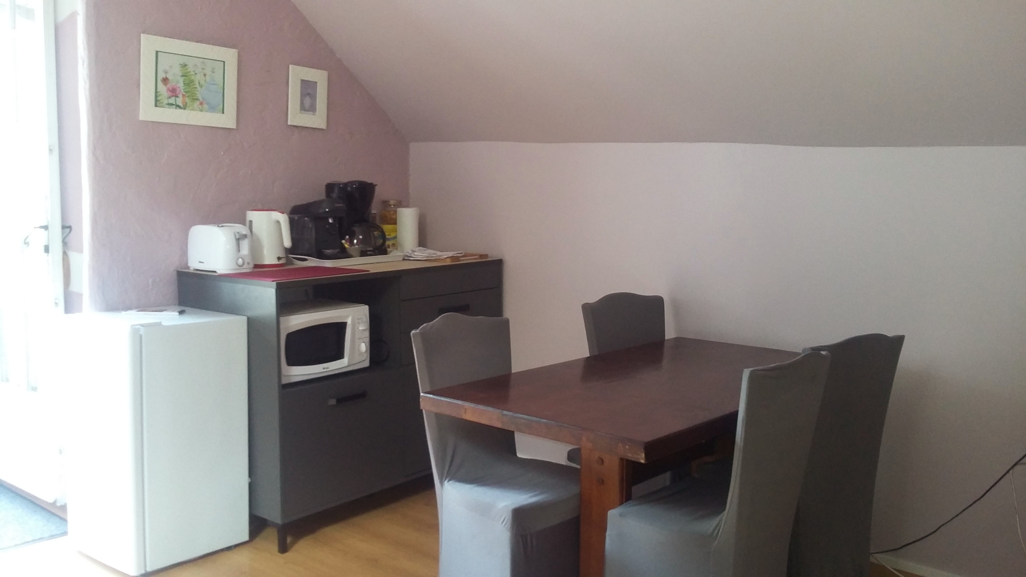 Espace repas petit dejeuner