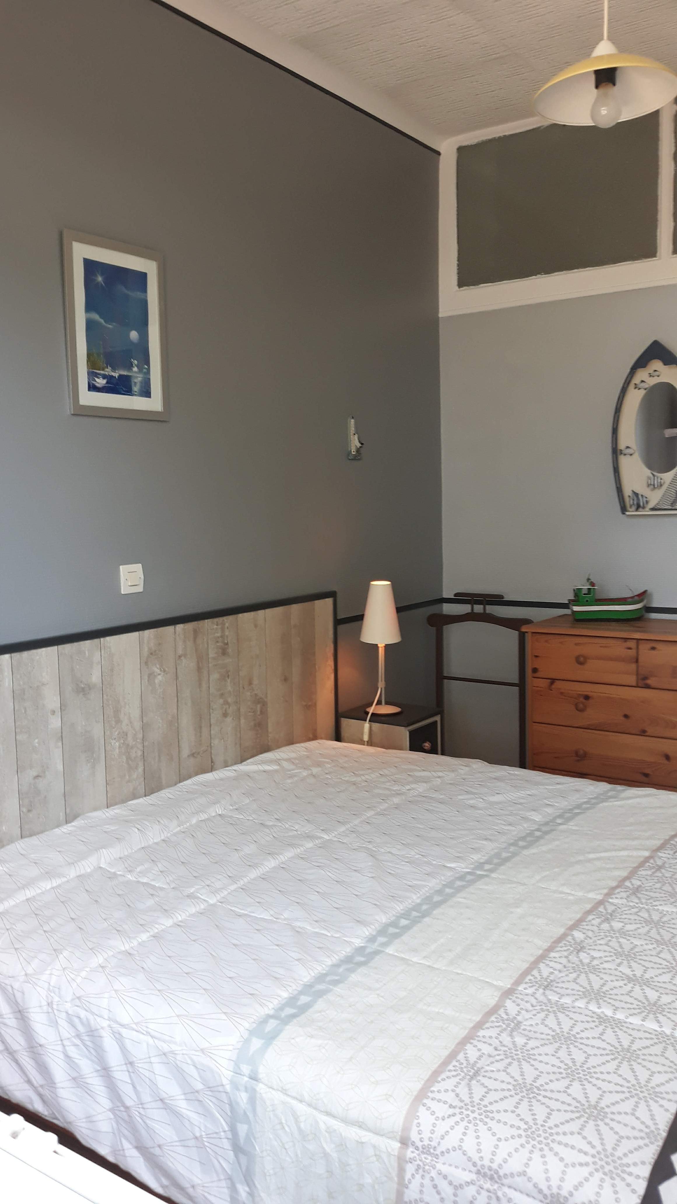 Chambre grise 4 