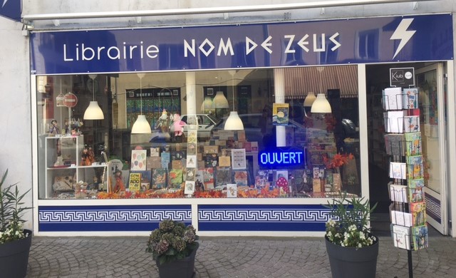 Librairie-nom-de-zeus-vitrine