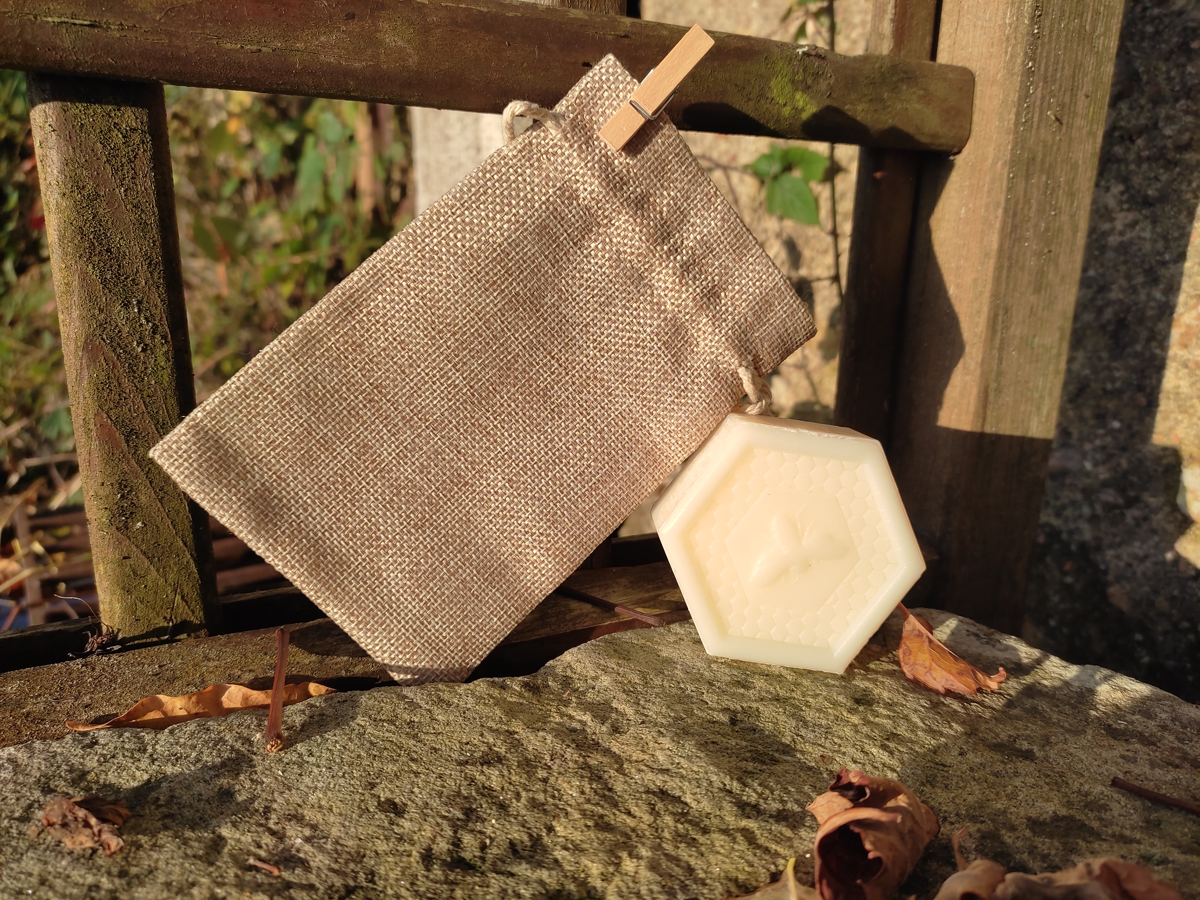 Sac toile de jute et savon lait 100gr