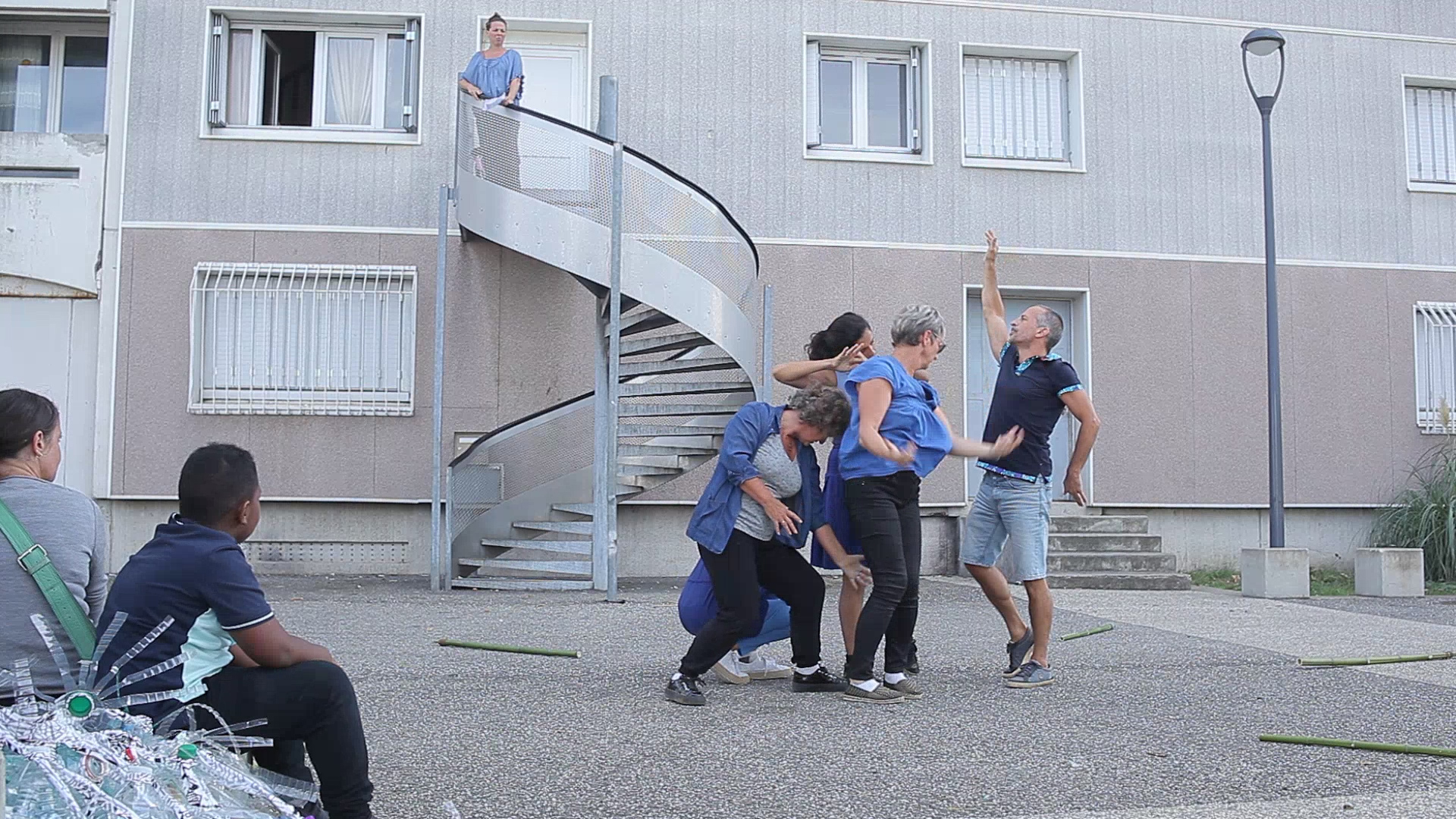 Mvi 2350 mov still018