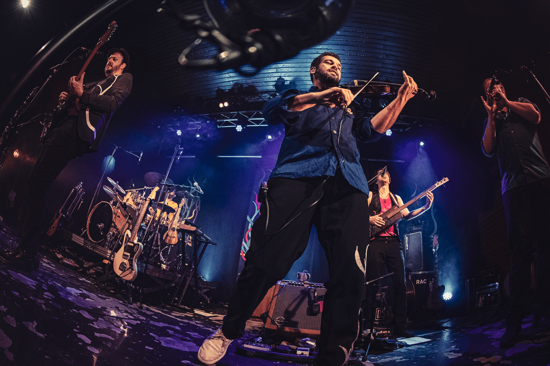 Cartel bigourdan alamzic bagneres debout sur le zinc voix sans issue concert 111 min