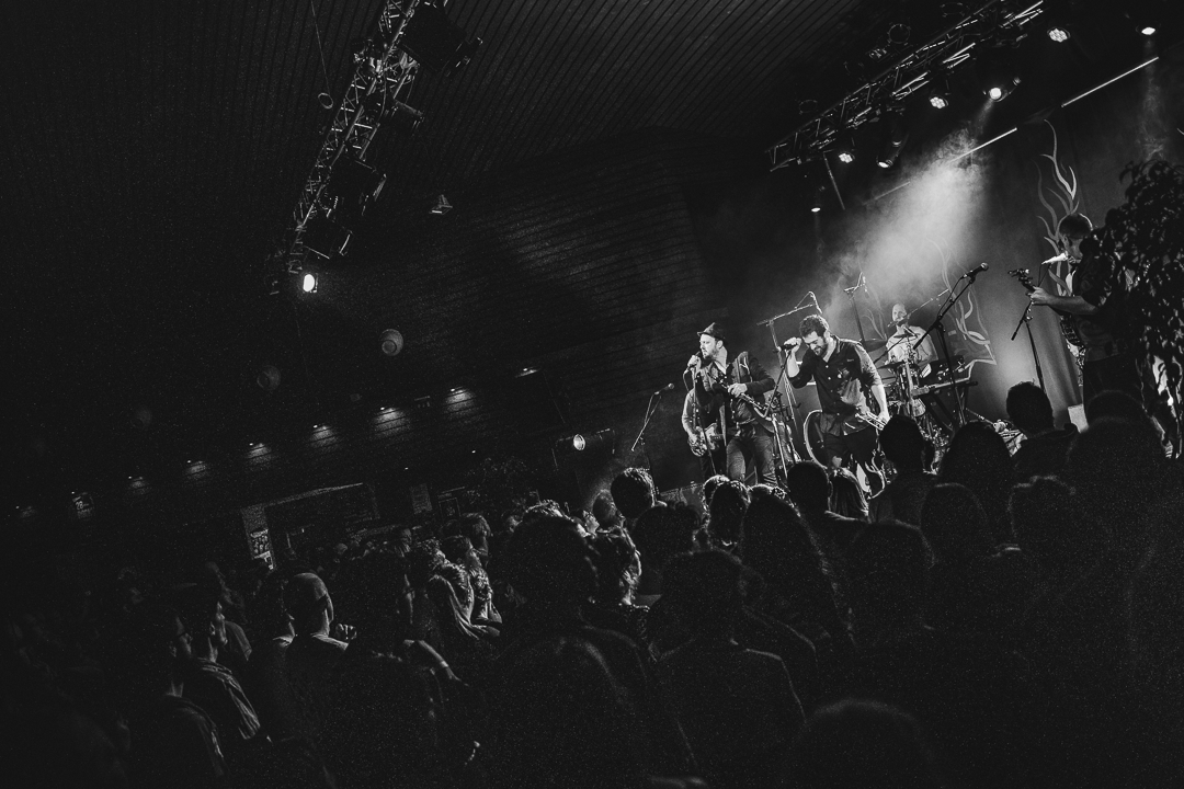 Cartel bigourdan alamzic bagneres debout sur le zinc voix sans issue concert 118 min