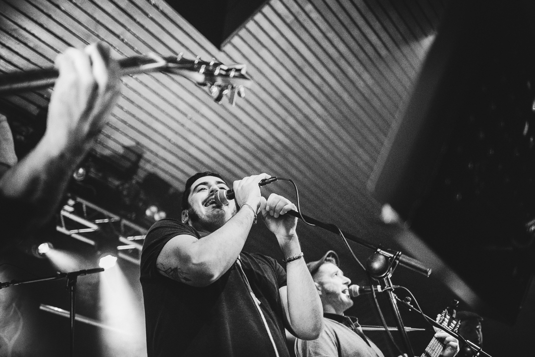 Cartel bigourdan alamzic bagneres debout sur le zinc voix sans issue concert 019 min