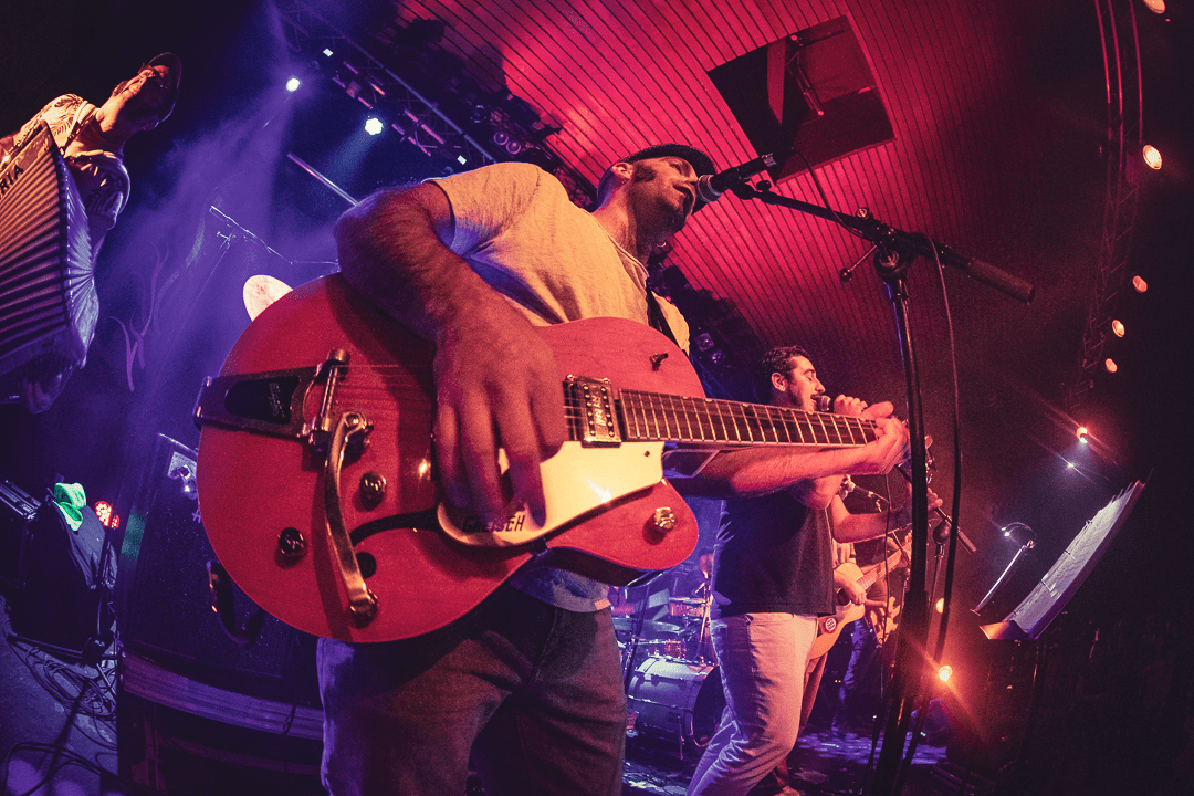 Cartel bigourdan alamzic bagneres debout sur le zinc voix sans issue concert 023 min
