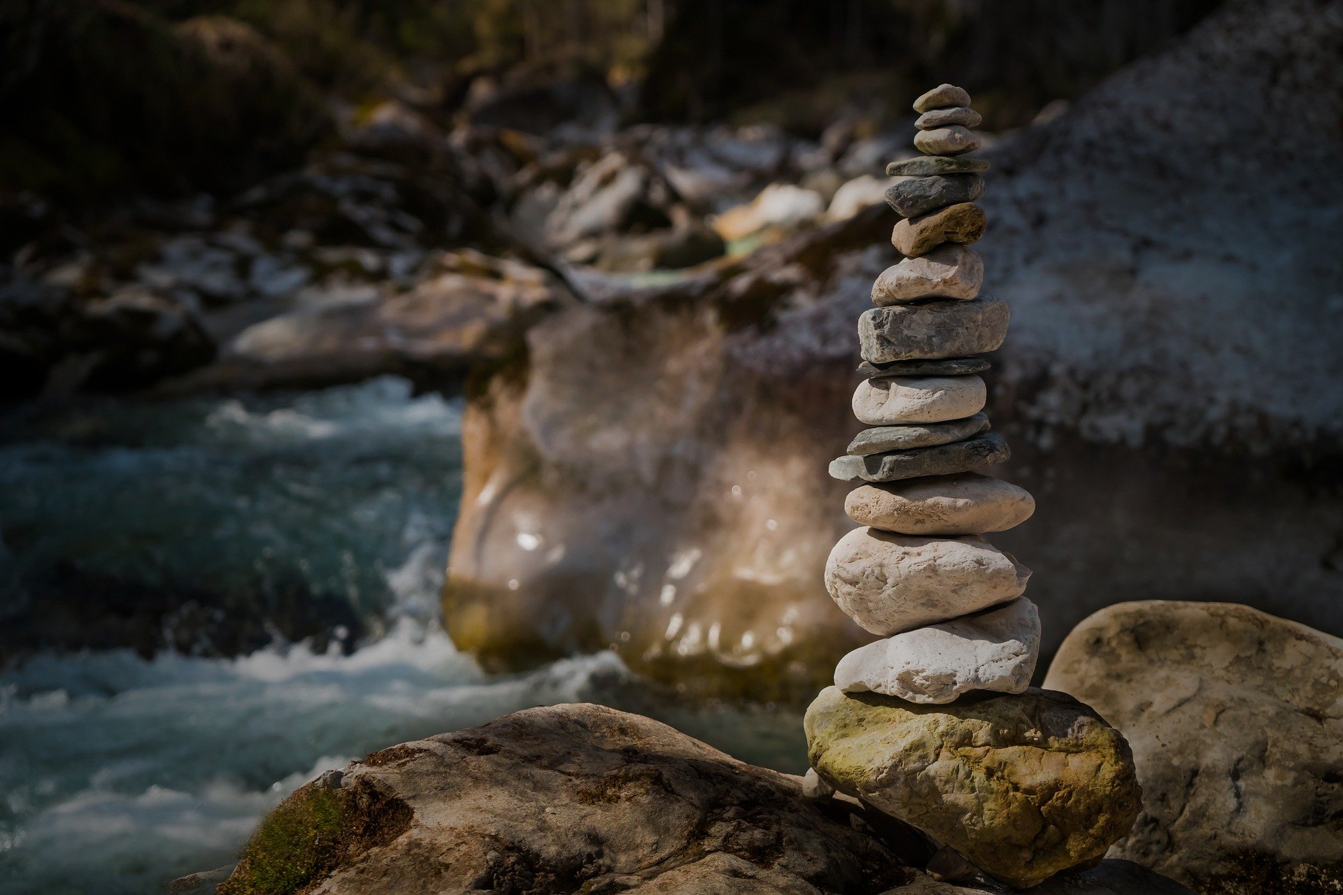 Stones-g0436e413b 1920